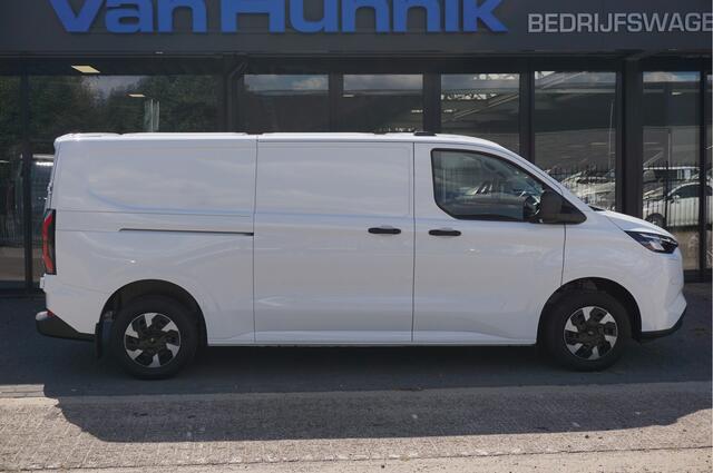 Ford TRANSIT CUSTOM 320L 218PK 71KWH Trend AUT Elektrisch BPM VRIJ!! Apple CP / Android A, LED, 2300KG Trekgewicht NR. EC01