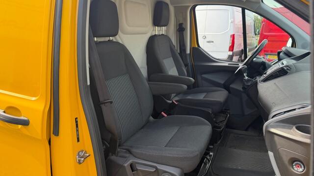 Ford TRANSIT CUSTOM 2.0 TDCI 77KW 105PK L2H1 EURO 6 AIRCO/ CRUISE CONTROL/ TREKHAAK/ 100% DEALERONDERHOUDEN