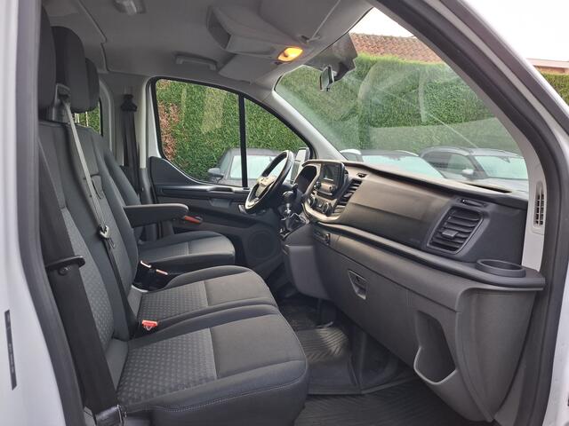 Ford TRANSIT CUSTOM 320 2.0 TDCI 19975.- INCL BTW 9-PERSOONS LED/AIRCO/CRUISE/PDC 105PK
