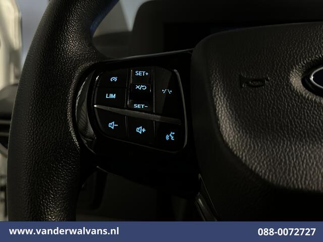 Ford TRANSIT CUSTOM 2.0 TDCI 136pk L2H1 Euro6 Airco | Camera | LED | Apple Carplay | Cruisecontrol Android Auto, Verwarmde voorruit, Parkeersensoren, Bijrijdersbank, 2740kg trekvermogen