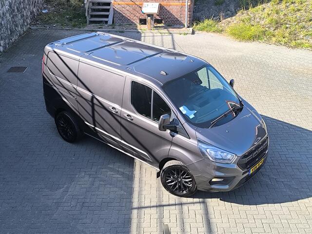 Ford TRANSIT CUSTOM 320 2.0 TDCI L1H1 Limited 130PK euro6, Stoel verwarming, carplay, trekhaak, LM velgen, airco en cruise control, nette bedrijfs bus rook vrij.