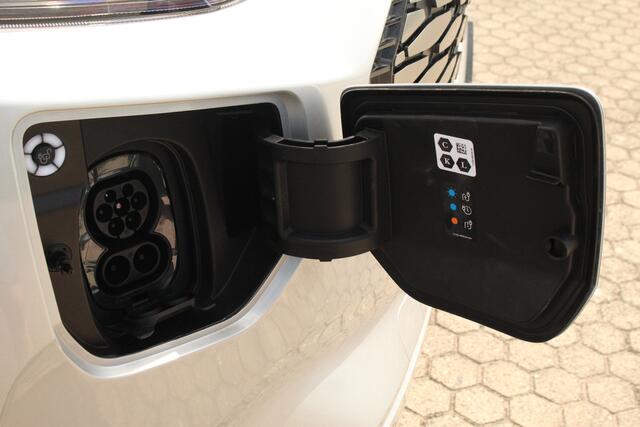 Ford TRANSIT CUSTOM E-Transit 340 L2H1 Limited | 71 kWh | 160kW/218pk | Driver Assist | Adap. Cruise | Camera | Carplay/Android | Lease 771,- p/m – foto 7