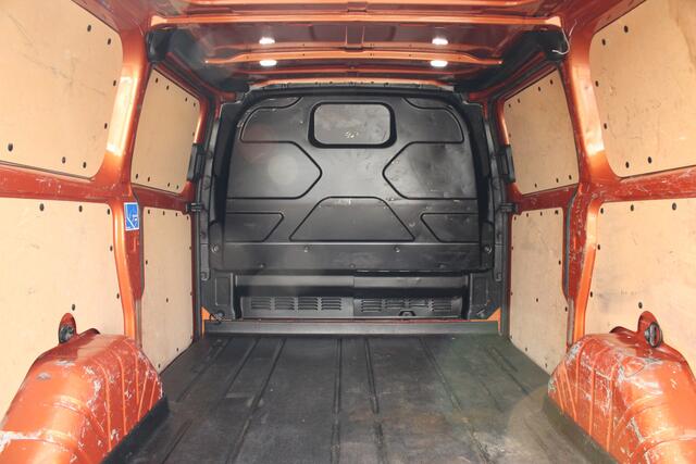 Ford TRANSIT CUSTOM 320 2.0TDCI 185pk L1H1 Sport | Automaat | L+R Zijdeur | Trekaak | Camera | Carplay/Android | Lease 360,- p/m – foto 9