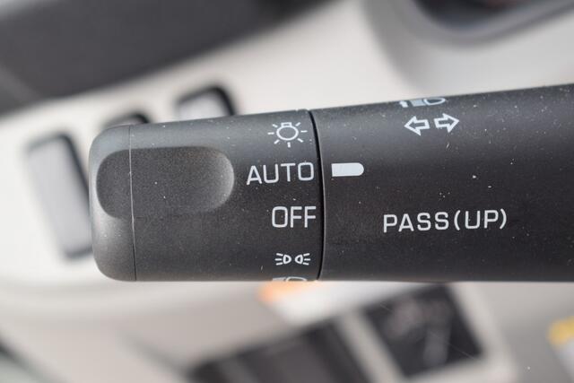 Fuso CANTER 3C15 3.0 MT BAKWAGEN 3400 WB 1000 KG LAADKLEP! NIEUW en BPM VRIJ!