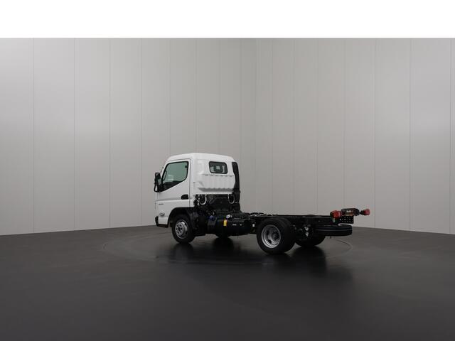 Fuso CANTER 3C13 Chassis Cabine | Airco | 2,65 mtr Wielbasis | Lichte transportschade