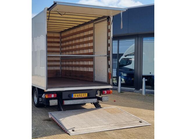 Fuso CANTER 3C13 3.0 DI 340 4x2 3,5t | AUTOMAAT | 1e Eigenaar | NL AUTO | Nette Staat | Nieuwe APK | D Hollandia Citybox met Laadklep | Automatische Airco | Achteruitrijcamera | Chauffeurstoel met horizontaalvering | Sleutels met Afstandsbediening | Verwarmde Spiegel