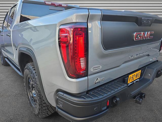 GMC SIERRA AT4-X