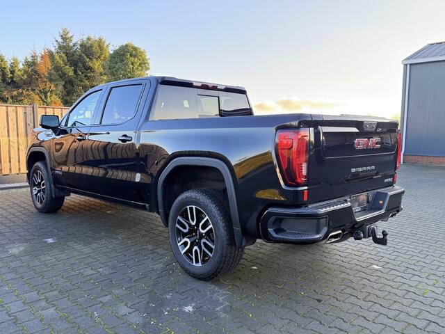 GMC SIERRA 1500 AT4 V8 BLACK LPG PANO LEDER