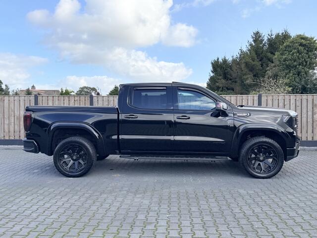 GMC SIERRA AT4 BLACK 5.3 LS 22'' FEUL LPG PANO
