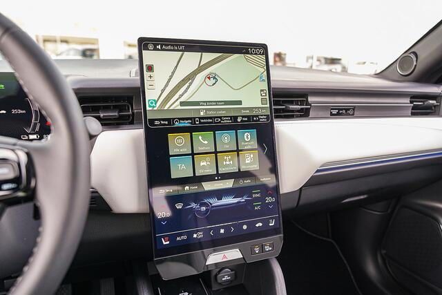 Honda - E ADVANCE - AKTIE - NIEUW - 100% ELEKTRISCHE