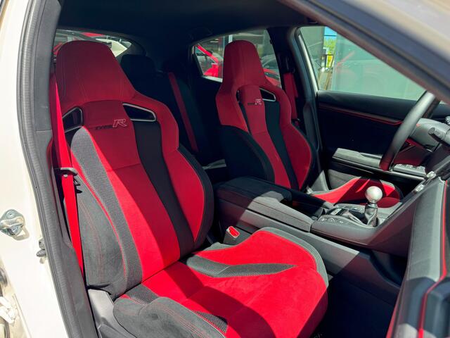 Honda CIVIC 2.0 i-VTEC Type R GT -All in rijklaarprijs | Dealer ond. | Camera / navi | Recaro