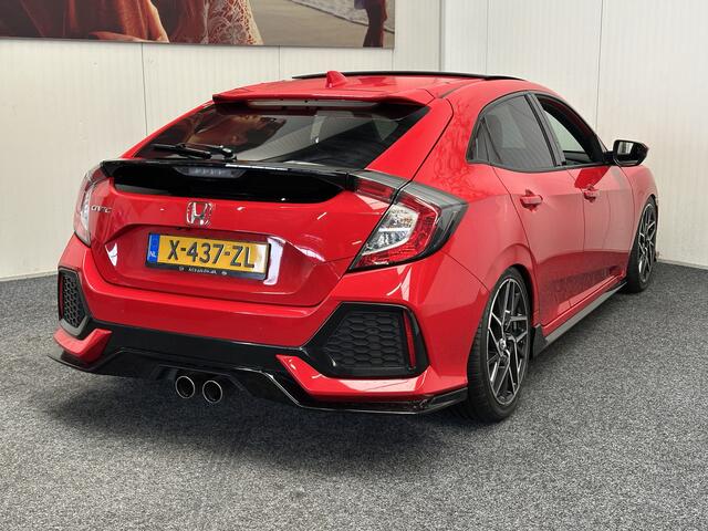Honda CIVIC 1.5 i-VTEC SPORT 183 PK !!! NAVIGATIE ADAPTIVE CRUISE CONTROL PANORAMA SCHUIF/KANTELDAK APPLE CARPLAY/ANDROID RIJSTROOKSENSOREN KEYLESS GO ZEER MOOI !! 3010