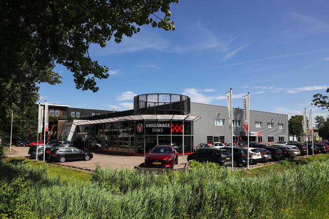 Honda CIVIC 1.0 i-VTEC Premium Aut. ? Pano ? Leder ? ACC