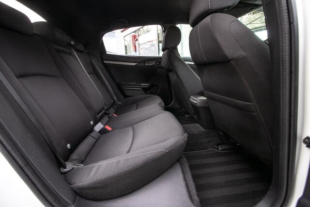 Honda CIVIC 1.0 i-VTEC Elegance Automaat - Navigatie | Camera | Honda Sensing