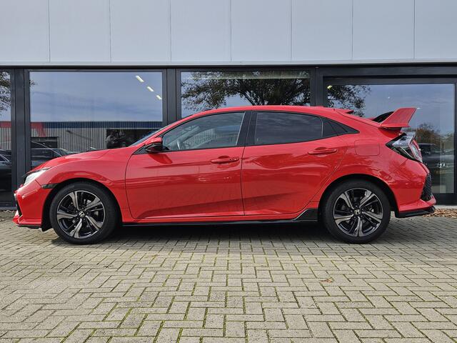 Honda CIVIC 1.5 i-VTEC Sport Plus + PANO DAK + R-TYPE PAKKET + LED + CAMERA