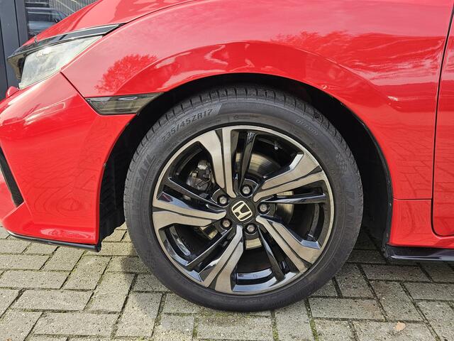 Honda CIVIC 1.5 i-VTEC Sport Plus + PANO DAK + R-TYPE PAKKET + LED + CAMERA