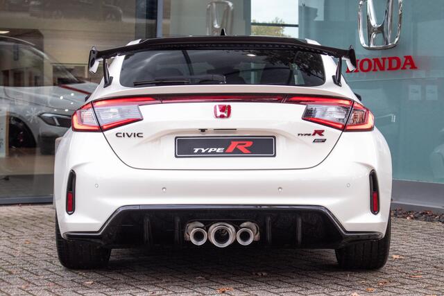Honda CIVIC 2.0 i-VTEC Type R Ultimate Edition no. 35 / 40