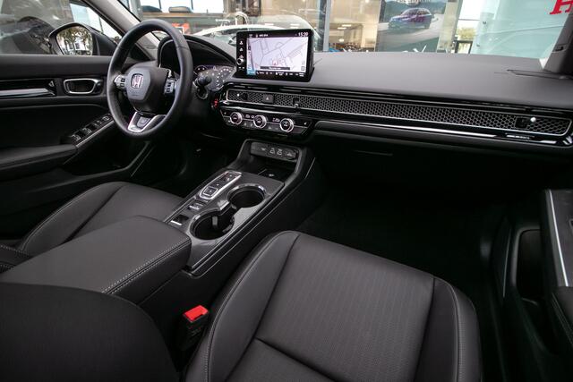 Honda CIVIC 2.0 e:HEV Advance - Cons. prijs rijklaar | Schuifdak | Navi | Leder *