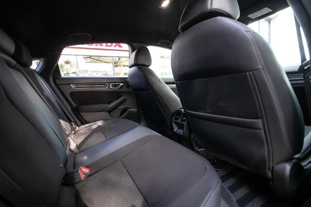 Honda CIVIC 2.0 e:HEV Sport - 1e Eig | Honda Sensing | Fabr. garantie | Apple carplay / Andr. Auto