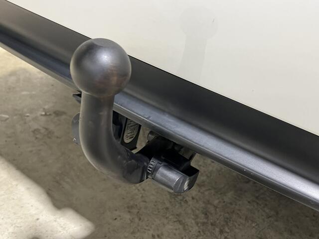 Honda CIVIC 1.5 i-VTEC Comfort | Navigatie | LM Velgen 17" | Voorstoelen Verwarmd | Cruise Control Adaptief | Airco |