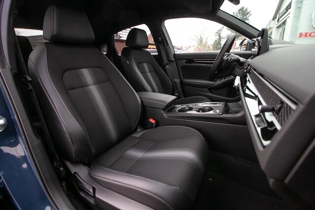 Honda CIVIC 2.0 e:HEV Sport - Cons.prijs rijklr | Honda Sensing | Appl cp/Android auto