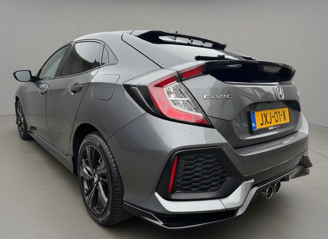 Honda CIVIC 1.5 i-VTEC Prestige Pano | Camera | Navi |