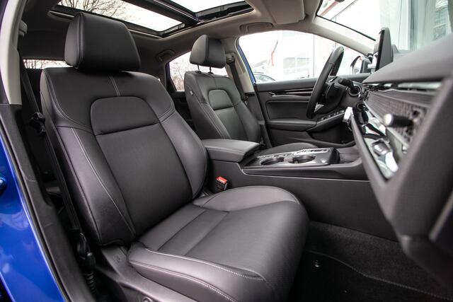 Honda CIVIC 2.0 e:HEV Advance Hybrid - All season | Trekhaak | Eerste eig. | Schuifdak