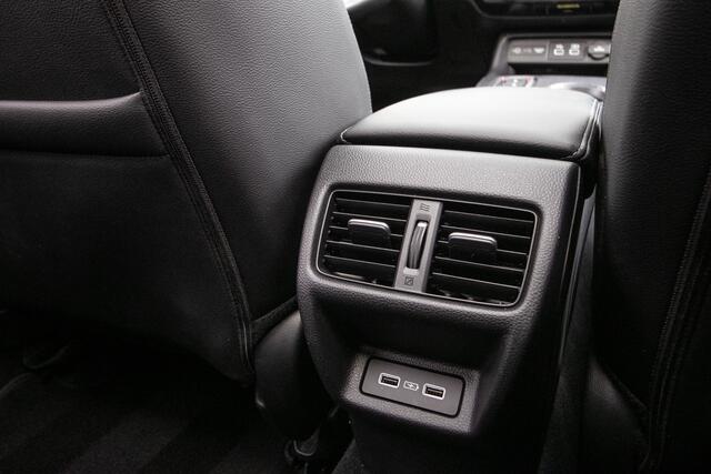 Honda CIVIC 2.0 e:HEV Advance Hybrid - All season | Trekhaak | Eerste eig. | Schuifdak