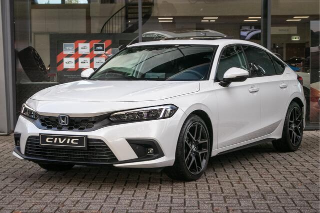 Honda CIVIC 2.0 e:HEV Advance - Cons. prijs rijklaar | Schuifdak | Navi | Leder | VOORRAADVOORDEEL!