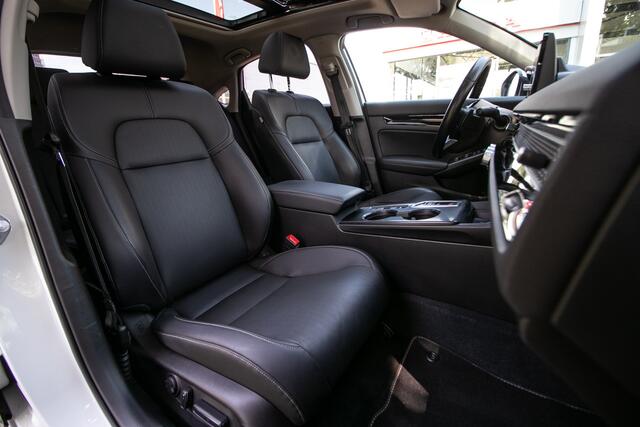 Honda CIVIC 2.0 e:HEV Advance - Trekhaak afn. | Schuif-/kanteldak | Navigatie
