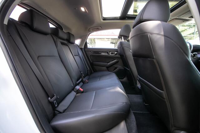 Honda CIVIC 2.0 e:HEV Advance - Trekhaak afn. | Schuif-/kanteldak | Navigatie