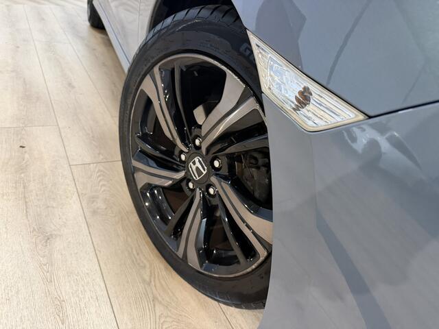 Honda CIVIC 1.0 i-VTEC Premium Airco ECC | Trekhaak | Camera | Cruise Control | Navigatie | Isofix | NA{
