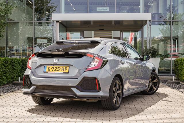 Honda CIVIC 1.0i VTEC ELEGANCE TURBO - AUTOMAAT - NAVIGATIE - CAMERA