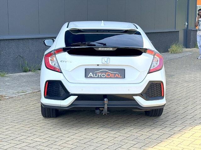 Honda CIVIC 1.0 i-VTEC Elegance Leer