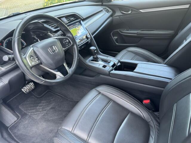 Honda CIVIC 1.0 i-VTEC Elegance Leer