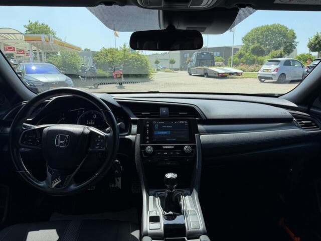 Honda CIVIC 1.0 i-VTEC Elegance NAVIGATIE | STOELVERWARMING | ACHTER UIT RIJ CAMERA | PARKEERSENSOREN | AIRCO/ECC | CRUISE CONTROL | LED VERLICHTING | NEDERLANDSE AUTO |
