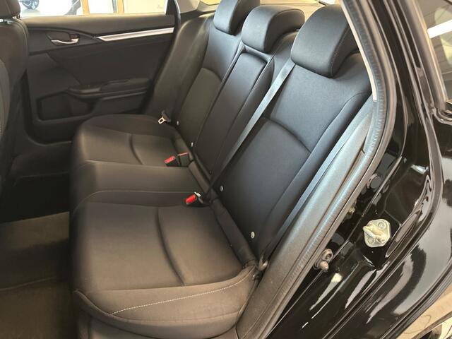 Honda CIVIC 1.5 I-VTEC ELEGANCE