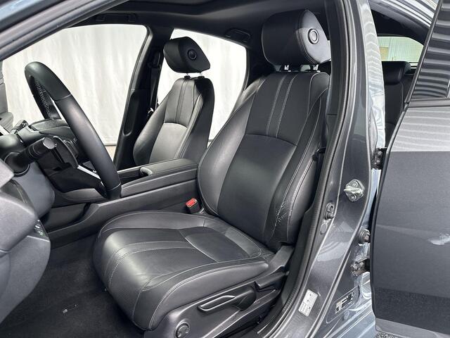 Honda CIVIC 1.5 i-VTEC Prestige Automaat | Leder | Trekhaak | Schuifdak