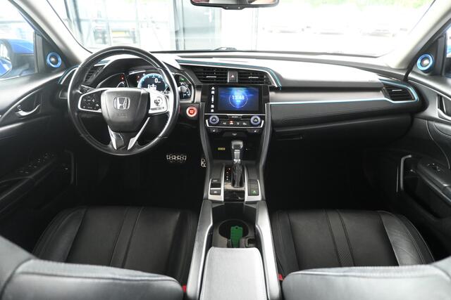 Honda CIVIC 1.5 i-VTEC Executive Automaat Cruise control Clima Navigatie Schuifdak Stoelverwarming Leder Inruil Mogelijk!