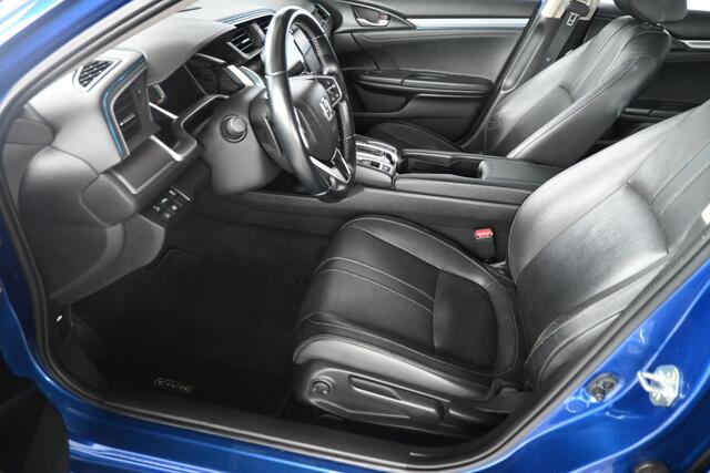 Honda CIVIC 1.5 i-VTEC Executive Automaat Cruise control Clima Navigatie Schuifdak Stoelverwarming Leder Inruil Mogelijk!