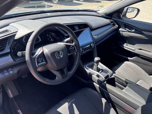 Honda CIVIC 1.0 i-VTEC Comfort Carplay / Trekhaak / Adap. Cruise control
