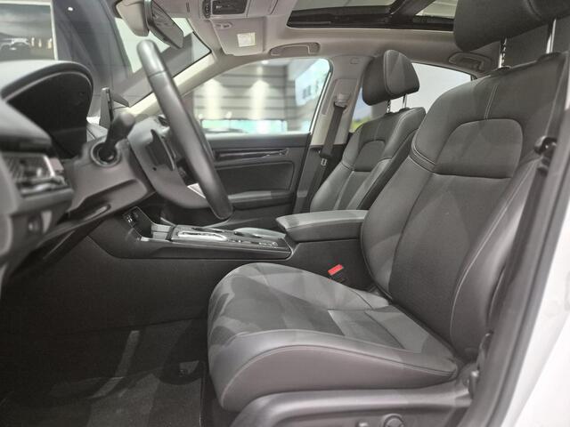 Honda CIVIC 2.0 e:HEV Advance | Navigatie | Camera | Stoelverwarming | Climate Control |