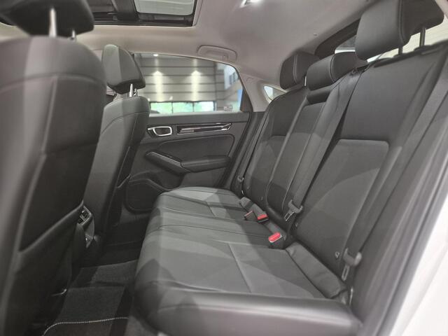 Honda CIVIC 2.0 e:HEV Advance | Navigatie | Camera | Stoelverwarming | Climate Control |