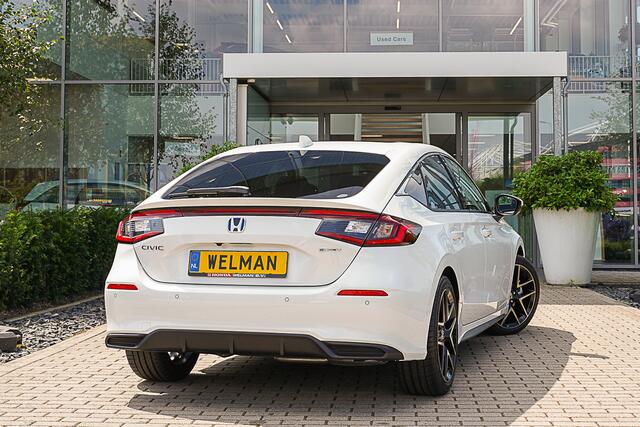Honda CIVIC 2.0i e:HEV ADVANCE - PANORAMADAK - LEDER - FULL HYBRID