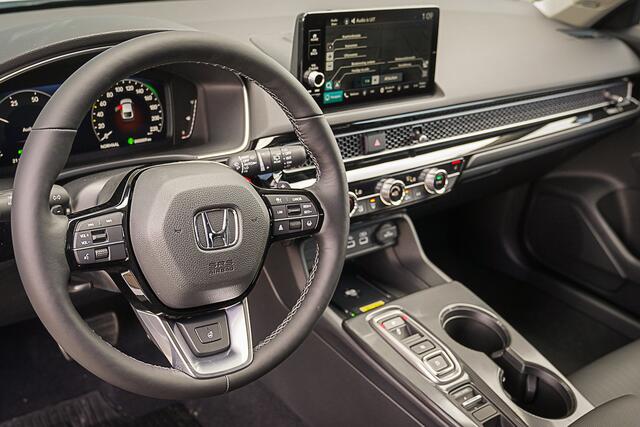 Honda CIVIC 2.0i e:HEV ADVANCE - PANORAMADAK - LEDER - FULL HYBRID