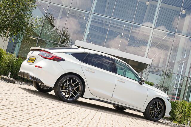 Honda CIVIC 2.0i e:HEV ADVANCE - PANORAMADAK - LEDER - FULL HYBRID