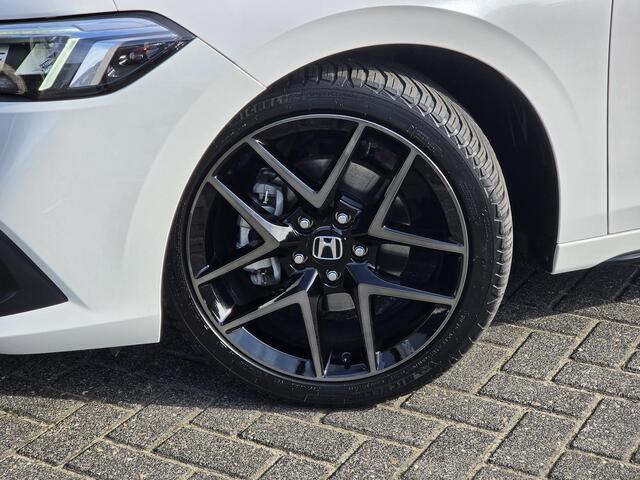 Honda CIVIC 2.0 e:HEV Advance | Matrix | BOSE | schuif/kantel dak | Origineel leder | Sport pack |