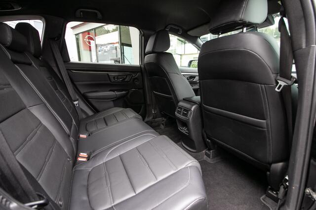 Honda CR-V 2.0 e:HEV Sportline Black Edition -All in rijklaarprijs | Dealer onderh. | Trekhaak afn. | Navi | Treeplanken
