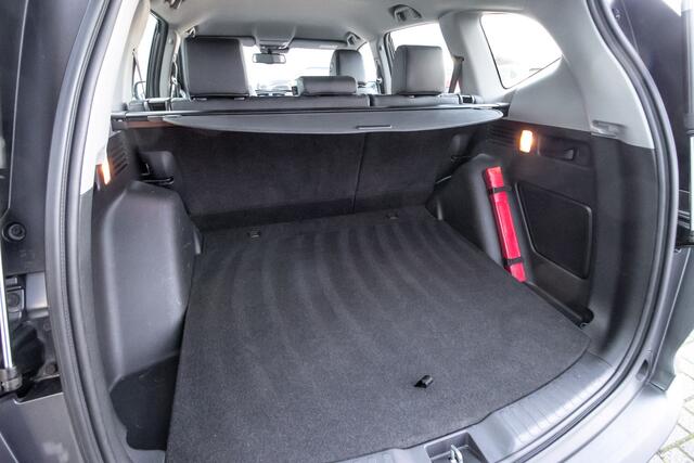 Honda CR-V 1.5 T Elegance - Dealer ond. | Trekhaak | Leder | 2000 kg Trekgewicht