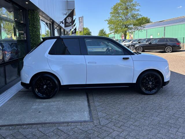 Honda E Advance 16" | Pano | Adaptive Cruise | Camera